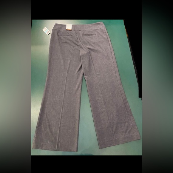 NWT Plus Size Style & Co. Wide Leg Slacks Dress Pants, Size 16 - Picture 4 of 7
